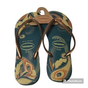 Havaianas Women’s Teal Green Rose Gold Paisley Flip Flop Sandals Size 7/8 NWT